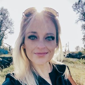 Meet your Posher, Robbalee